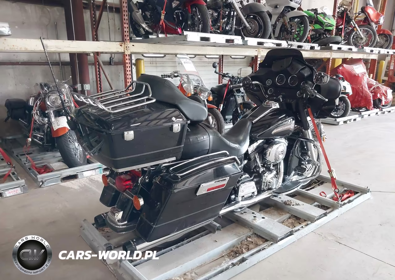 2006 Harley-Davidson Flhtci VIN:1HD1FFW106Y675443 - 4