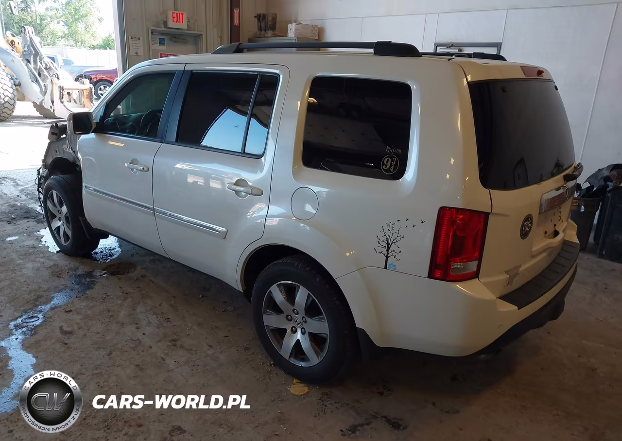 2014 Honda Pilot Touring VIN:5FNYF4H94EB504636 - 3