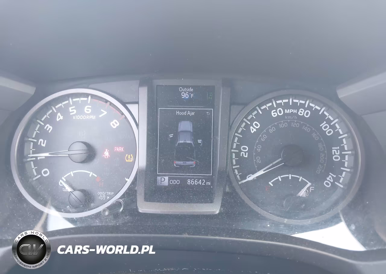 2018 Toyota Tacoma Trd Sport VIN:3TMCZ5AN8JM167716 - 7