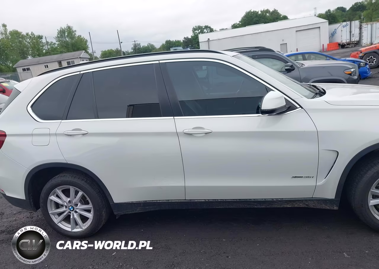 2015 BMW X5 xDrive35I VIN:5UXKR0C5XF0P00783 - 13