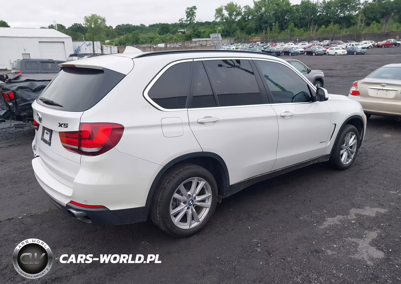 2015 BMW X5 xDrive35I VIN:5UXKR0C5XF0P00783 - 4