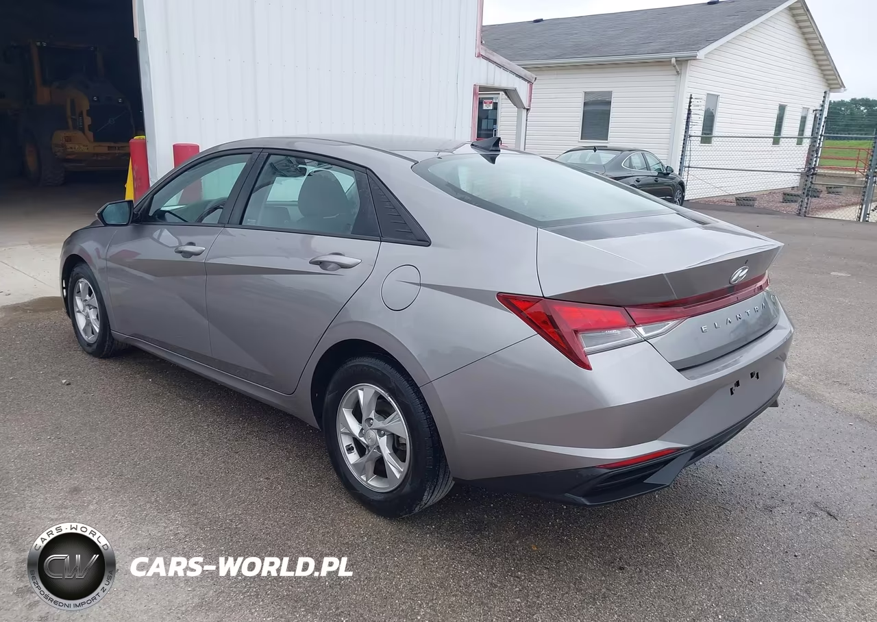 2023 Hyundai Elantra Se VIN:KMHLL4AG8PU550097 - 3