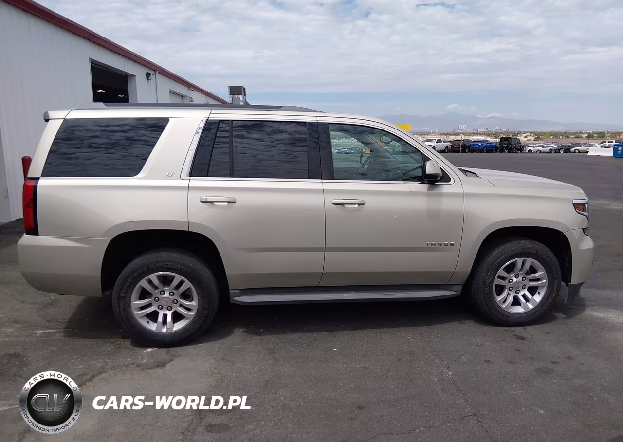 2015 Chevrolet Tahoe Lt VIN:1GNSCBKC9FR128865 - 14