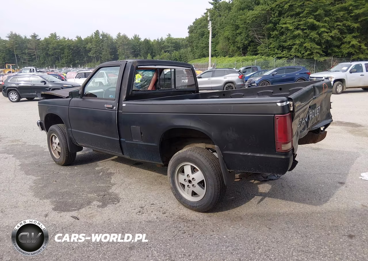 1985 Chevrolet S Truck S10 VIN:1GCCT14B2F2137721 - 3