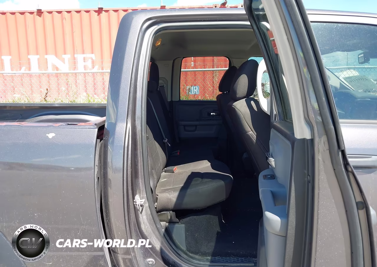2020 Ram 1500 Classic Warlock 4X4 6'4 Box VIN:1C6RR7GG6LS118935 - 8
