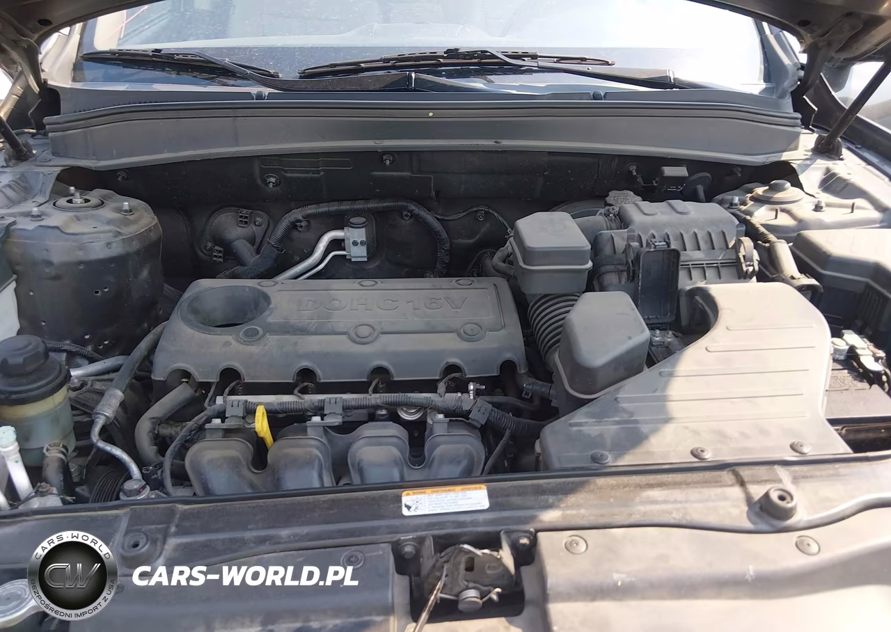 2012 Hyundai Santa Fe Gls VIN:5XYZGDAB5CG125116 - 10
