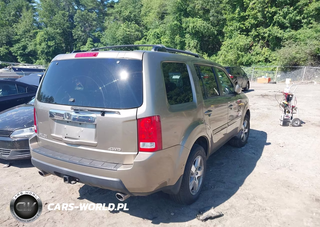 2011 Honda Pilot Ex-L VIN:5FNYF4H69BB011746 - 4