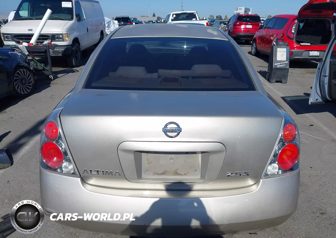 2005 Nissan Altima 2.5 S VIN:1N4AL11DX5N930085 - 16