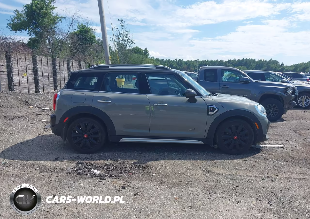 2017 Mini Countryman Cooper S VIN:WMZYT5C36H3E18816 - 13