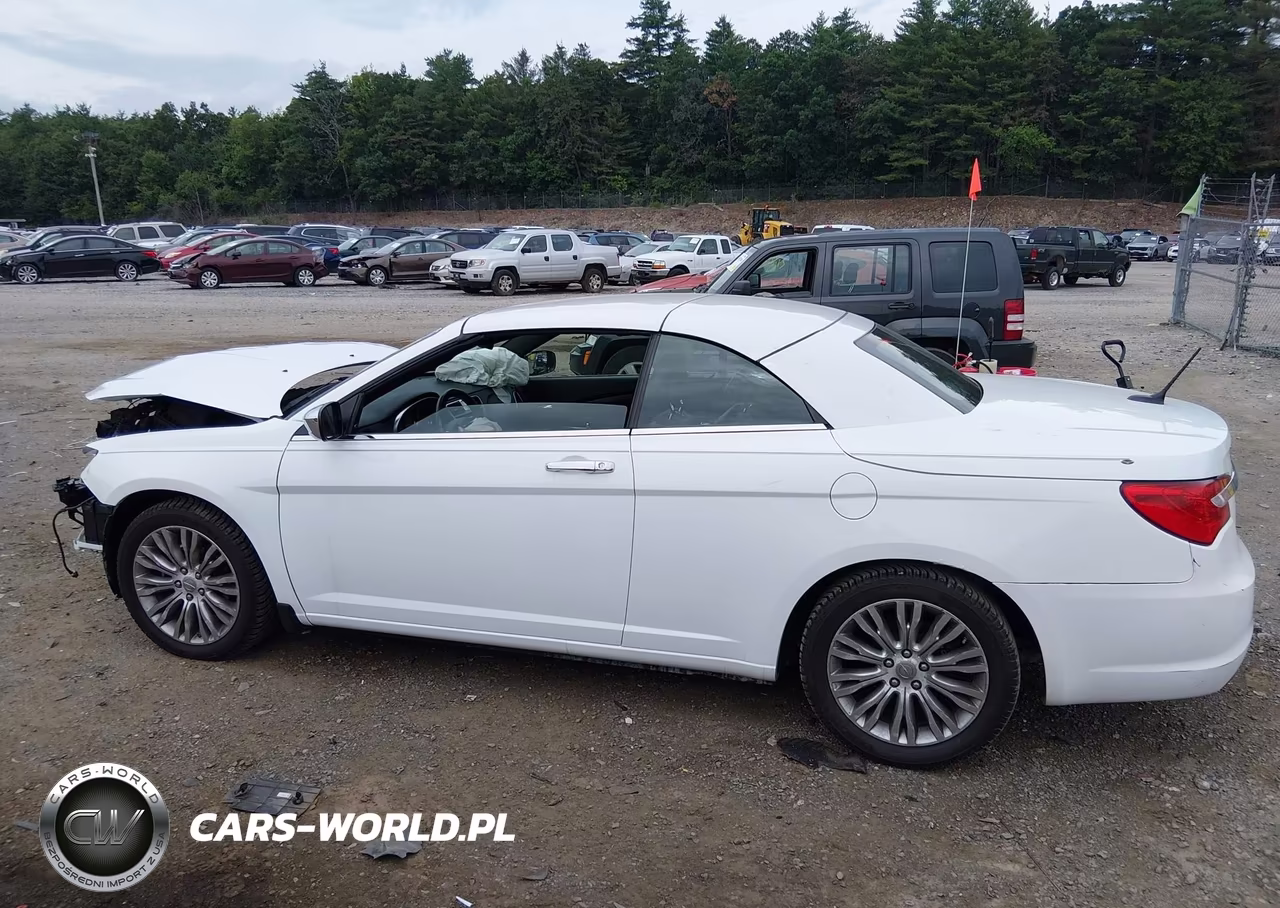 2011 Chrysler 200 Limited VIN:1C3BC7EG1BN582215 - 15