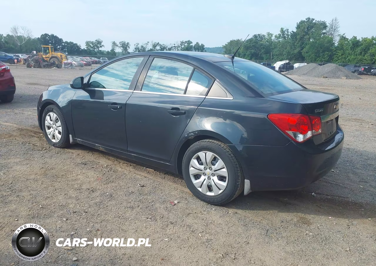 2012 Chevrolet Cruze Ls VIN:1G1PC5SH6C7387440 - 3