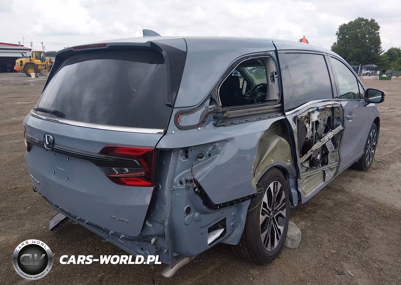 2026 Honda Odyssey Elite VIN:5FNRL6H98TB048212 - 4