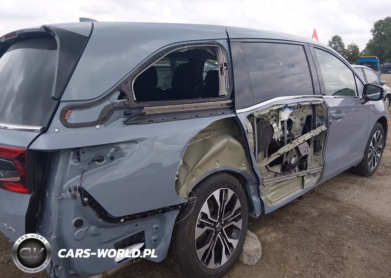 2026 Honda Odyssey Elite VIN:5FNRL6H98TB048212 - 6