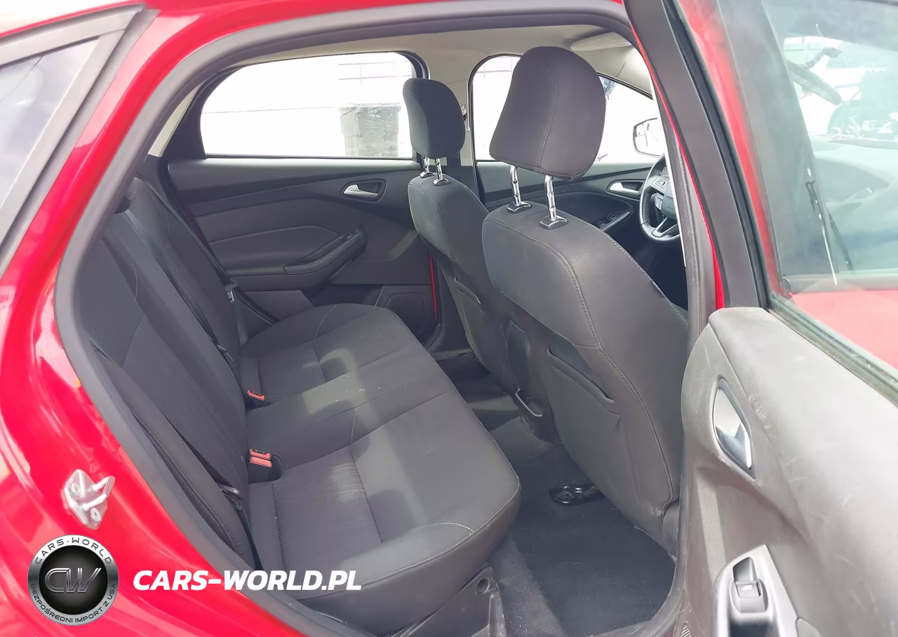 2016 Ford Focus Se VIN:1FADP3F27GL280456 - 8