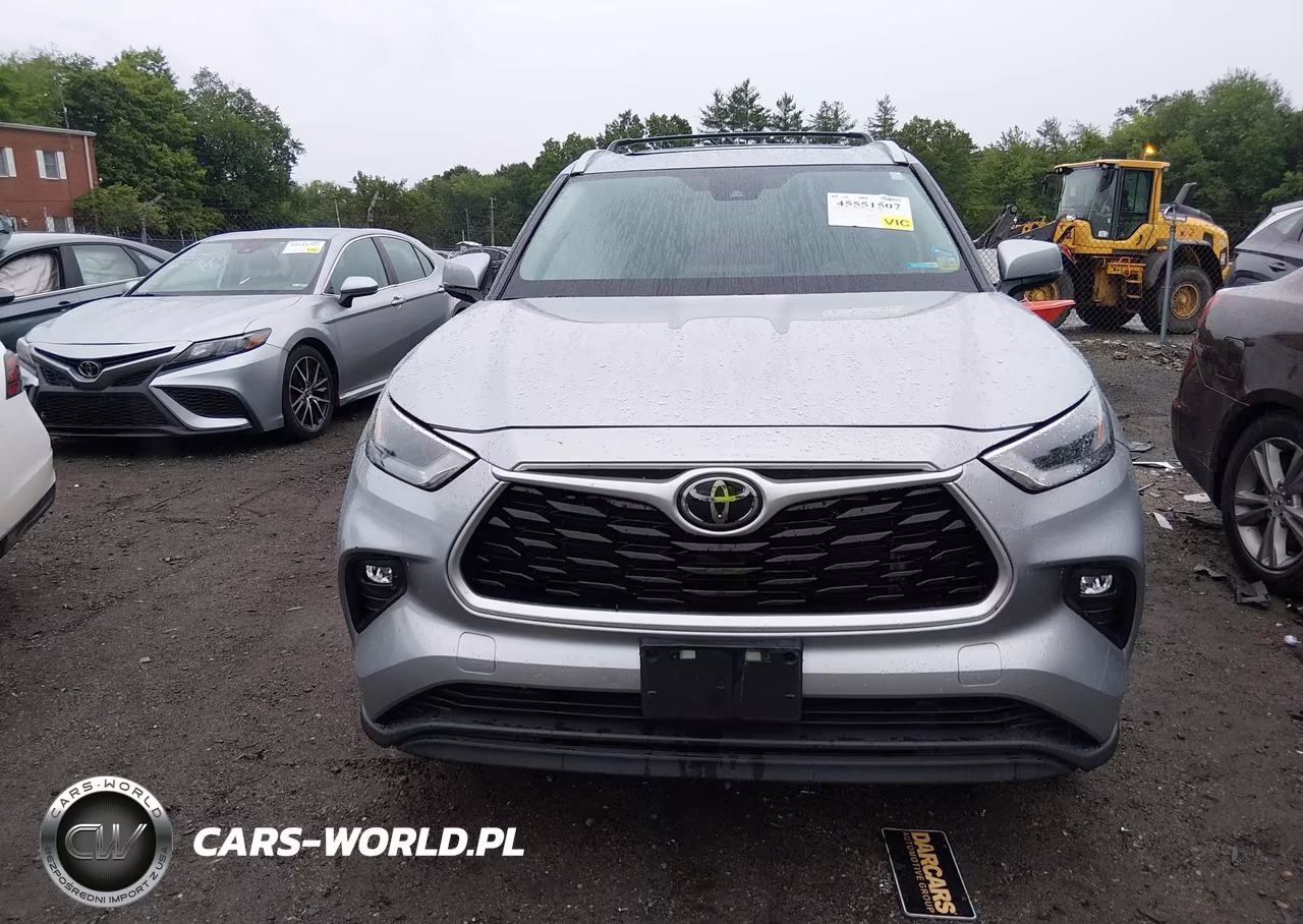 2022 Toyota Highlander Xle VIN:5TDGZRBH8NS166122 - 12