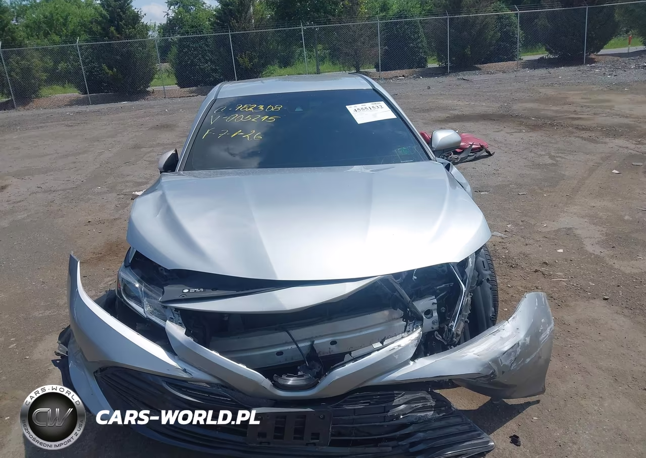 2019 Toyota Camry Hybrid Le VIN:4T1B31HK9KU005295 - 13