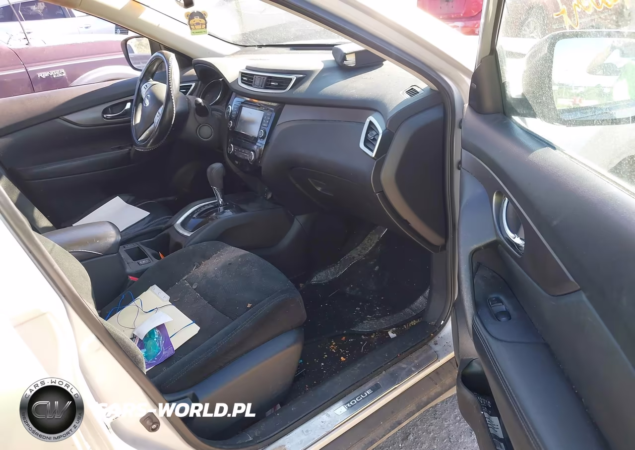 2015 Nissan Rogue Sv VIN:5N1AT2MV3FC836238 - 5
