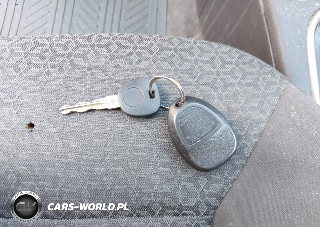 2008 Pontiac G5 VIN:1G2AL18F487198177 - 11