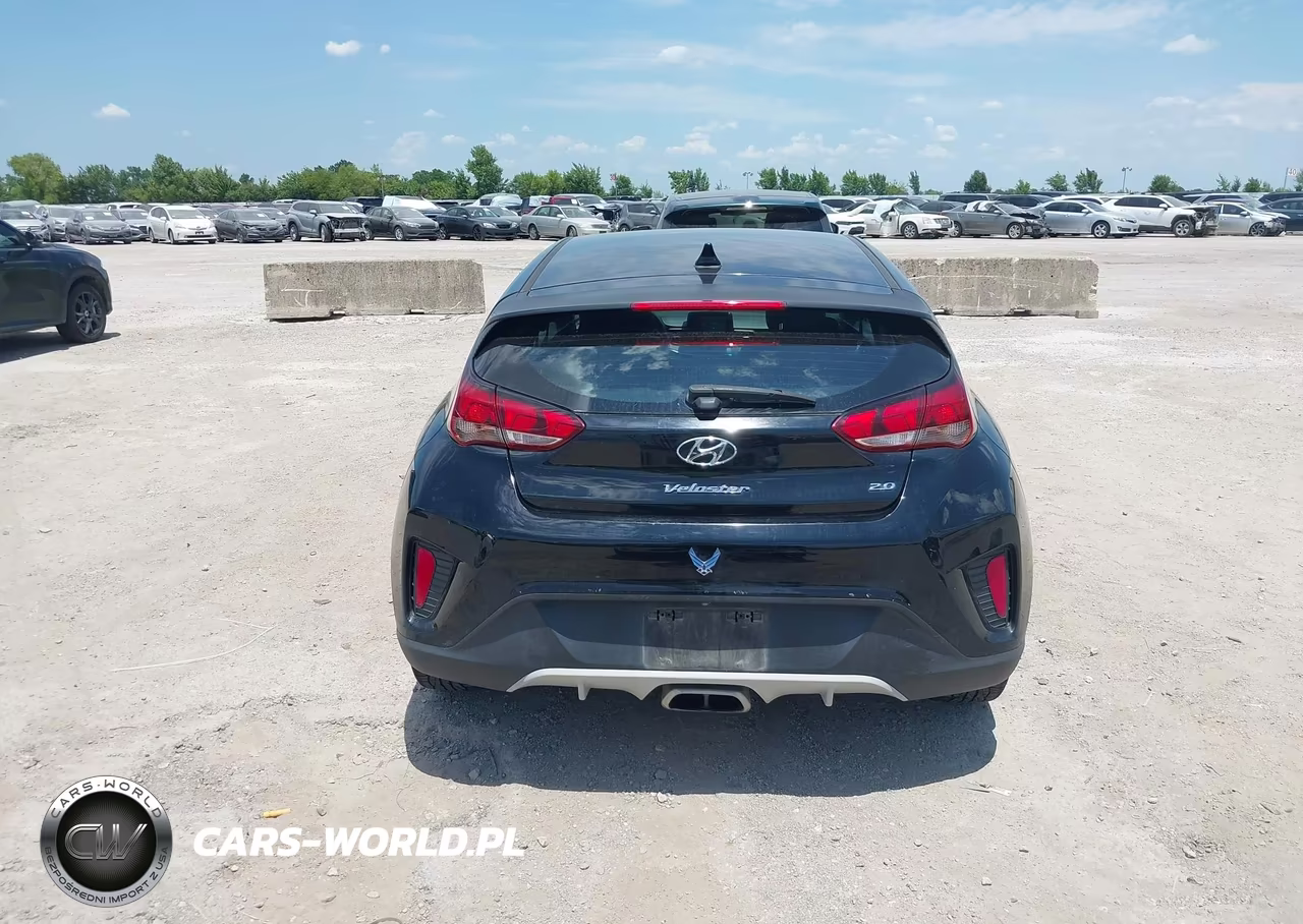 2020 Hyundai Veloster 2.0 VIN:KMHTG6AF3LU022954 - 16