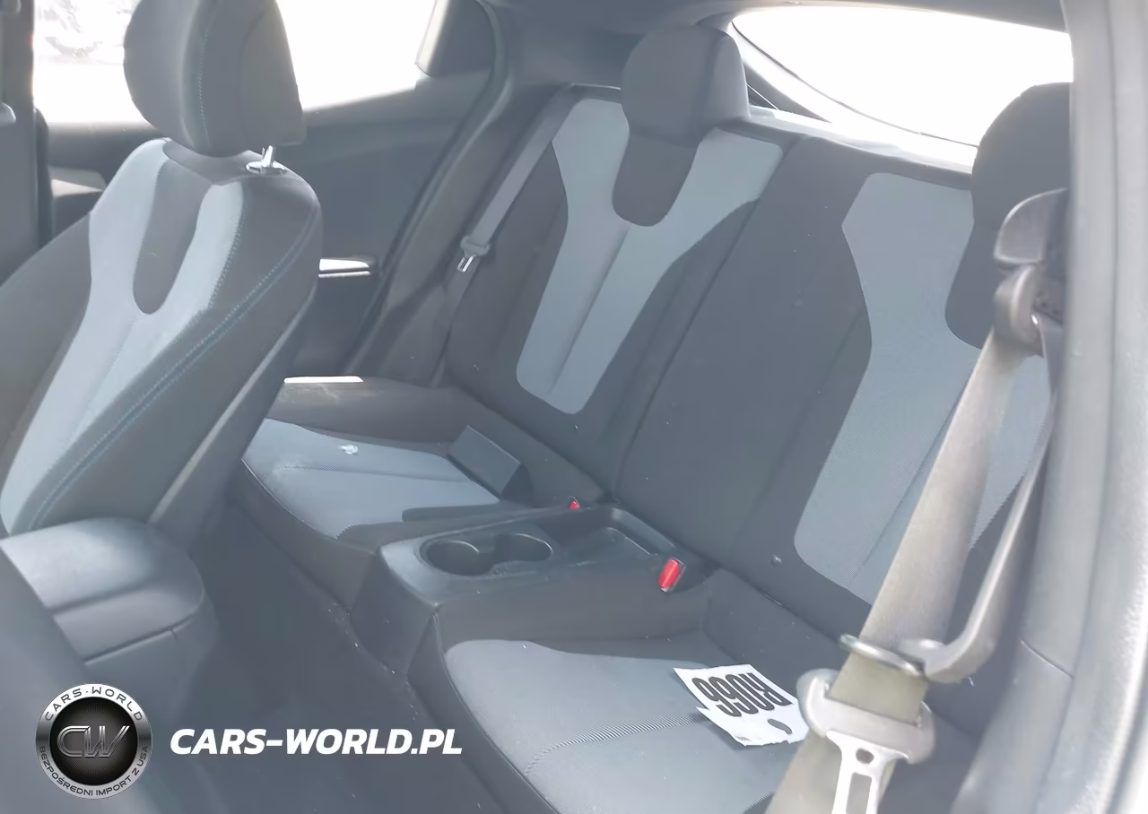 2020 Hyundai Veloster 2.0 VIN:KMHTG6AF3LU022954 - 18