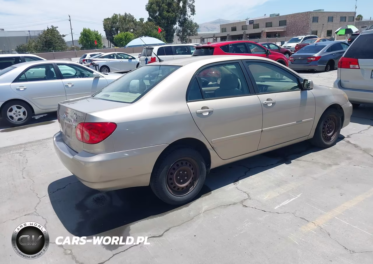 2006 Toyota Corolla Le VIN:1NXBR32E76Z608619 - 4
