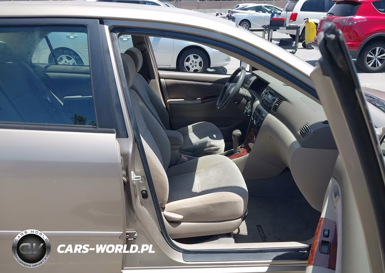 2006 Toyota Corolla Le VIN:1NXBR32E76Z608619 - 5