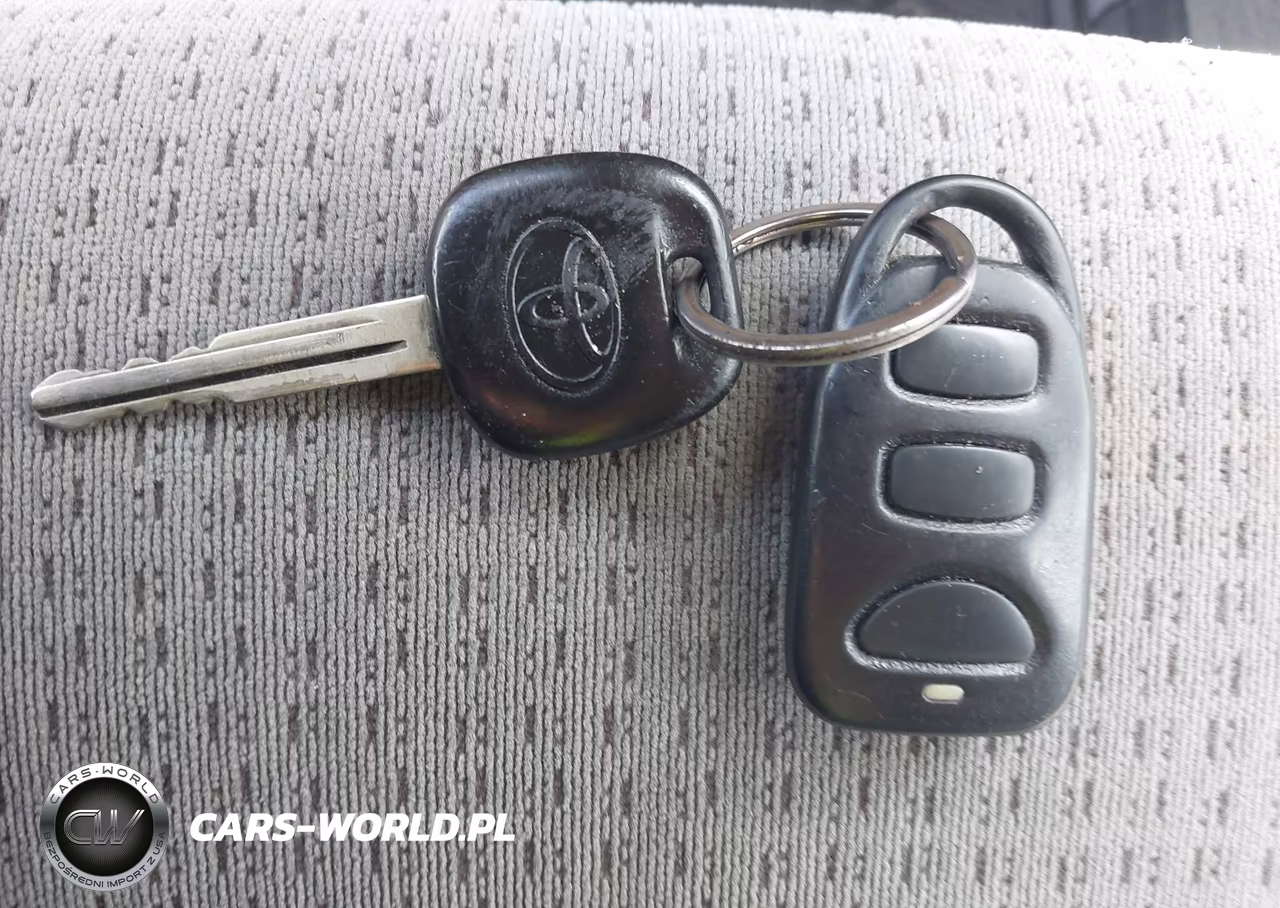 2007 Toyota Corolla Ce VIN:2T1BR32E07C764746 - 11