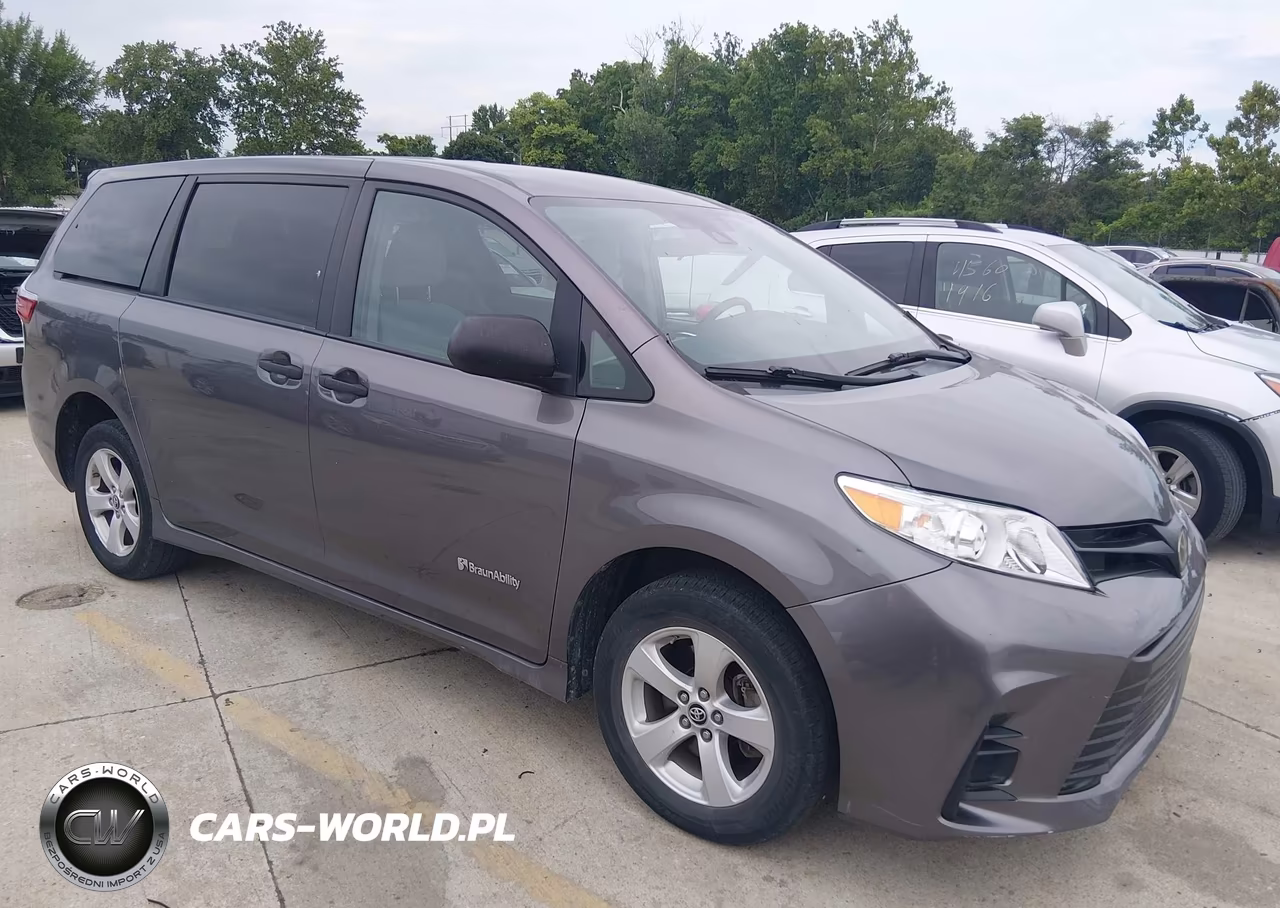 2019 Toyota Sienna L 7 Passenger