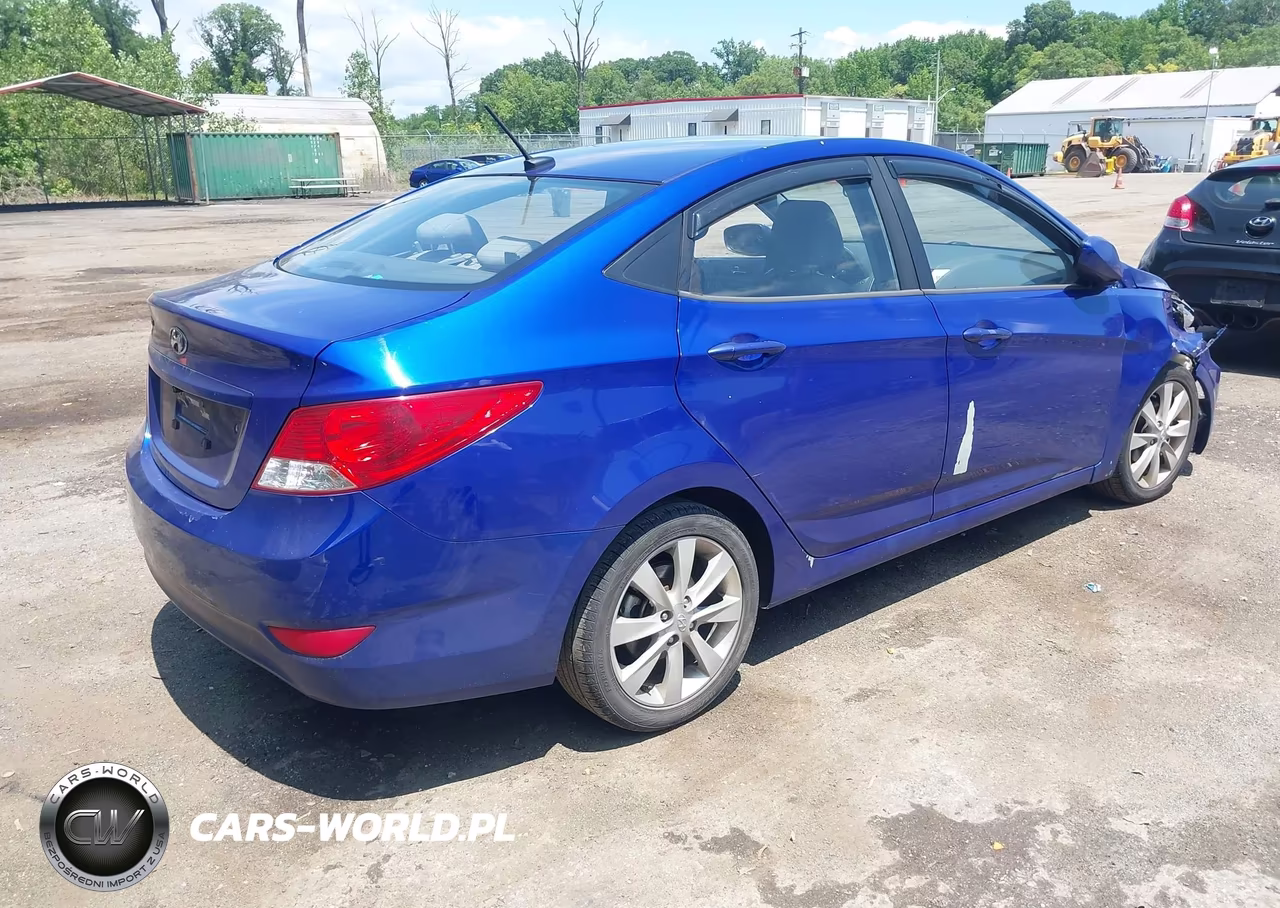 2012 Hyundai Accent Gls VIN:KMHCU4AE4CU117625 - 4