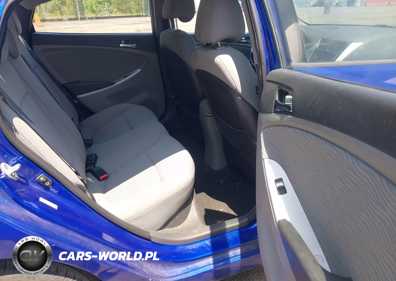 2012 Hyundai Accent Gls VIN:KMHCU4AE4CU117625 - 8