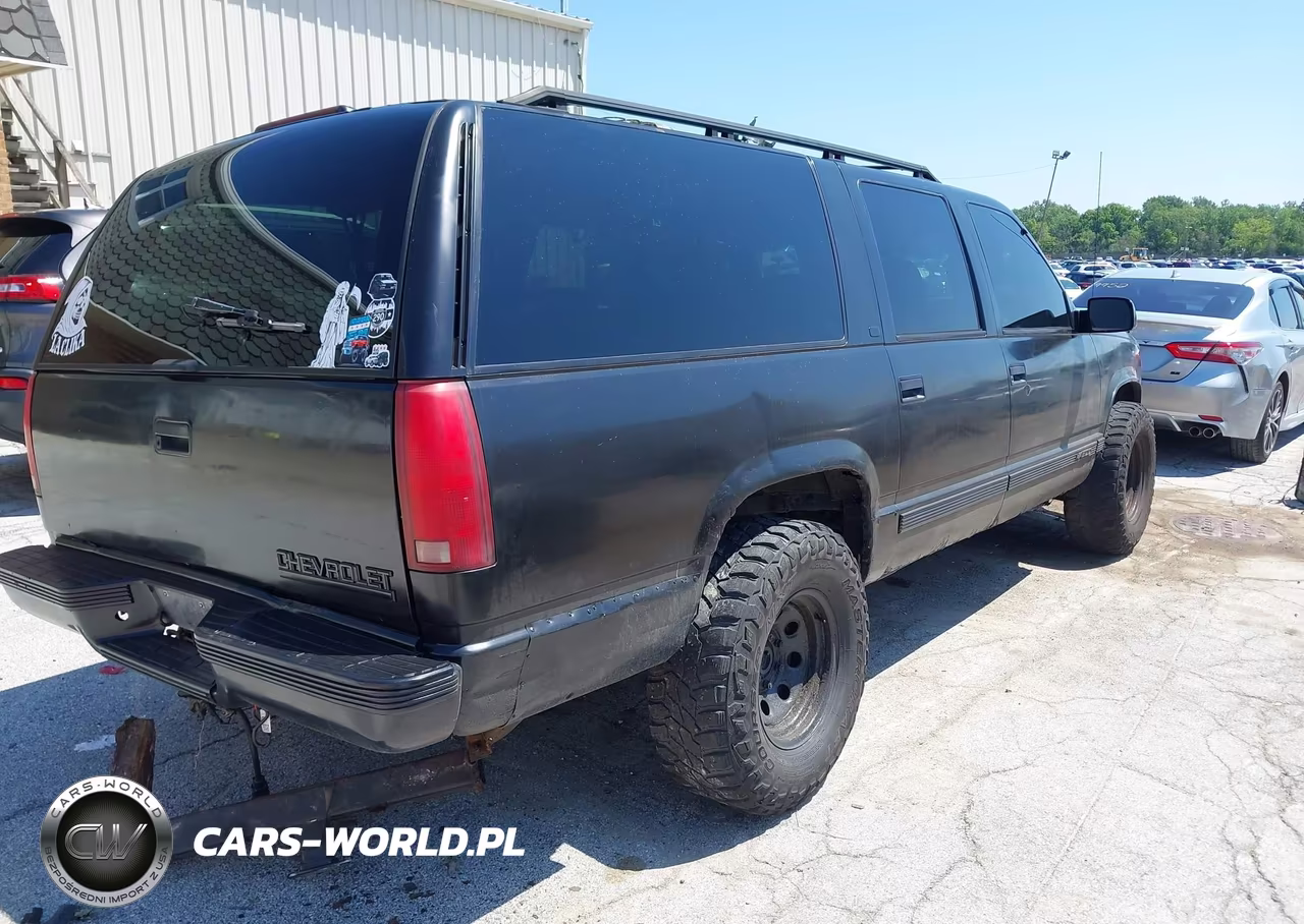 1997 Chevrolet Suburban 1500 VIN:1GNFK16R3VJ445051 - 4
