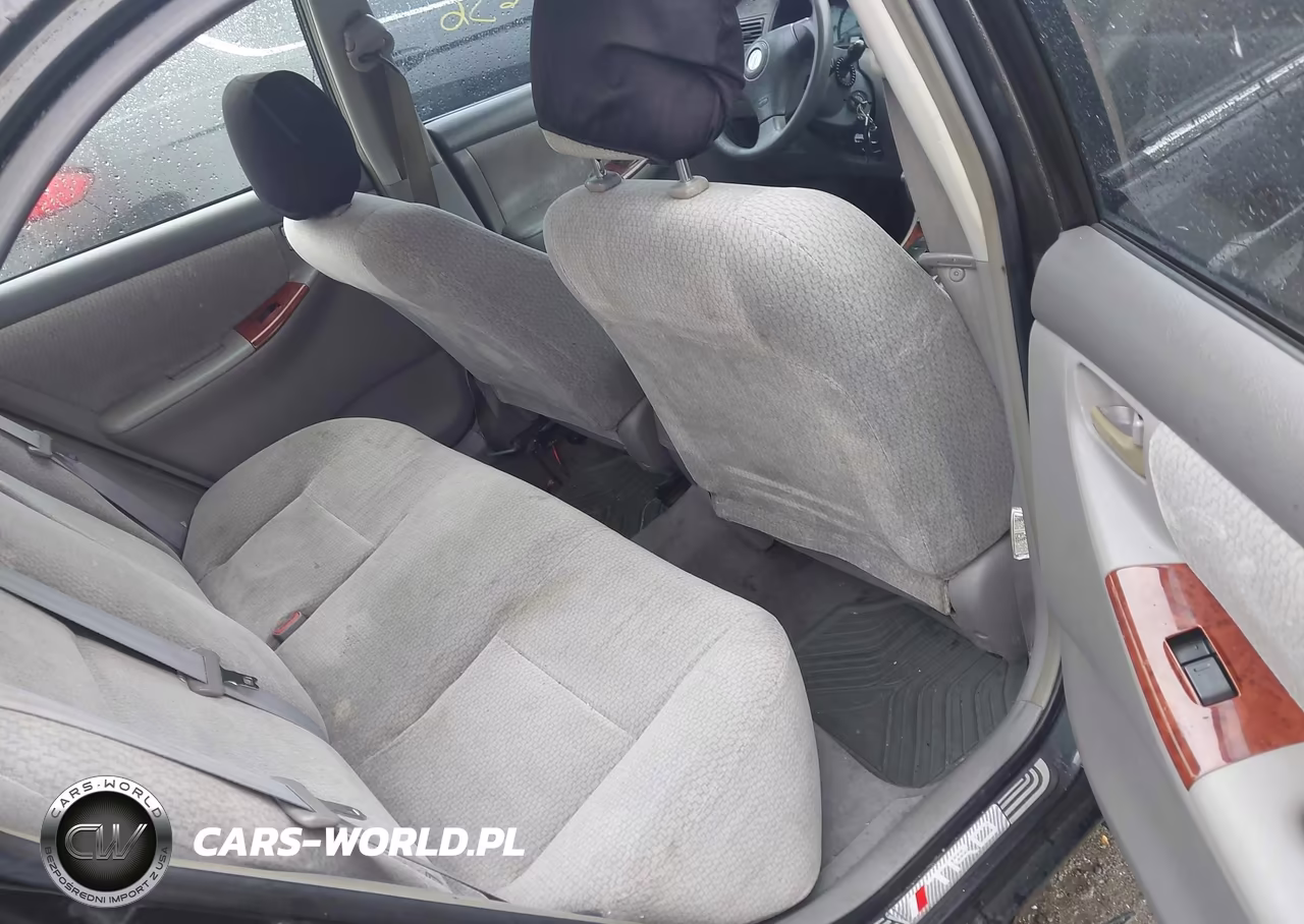 2004 Toyota Corolla Le VIN:JTDBR32E142043409 - 8
