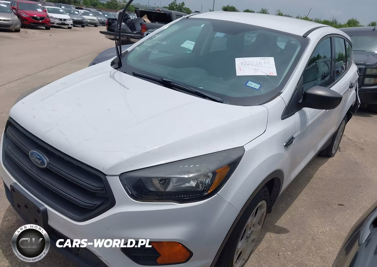 2019 Ford Escape S VIN:1FMCU0F72KUB30813 - 2