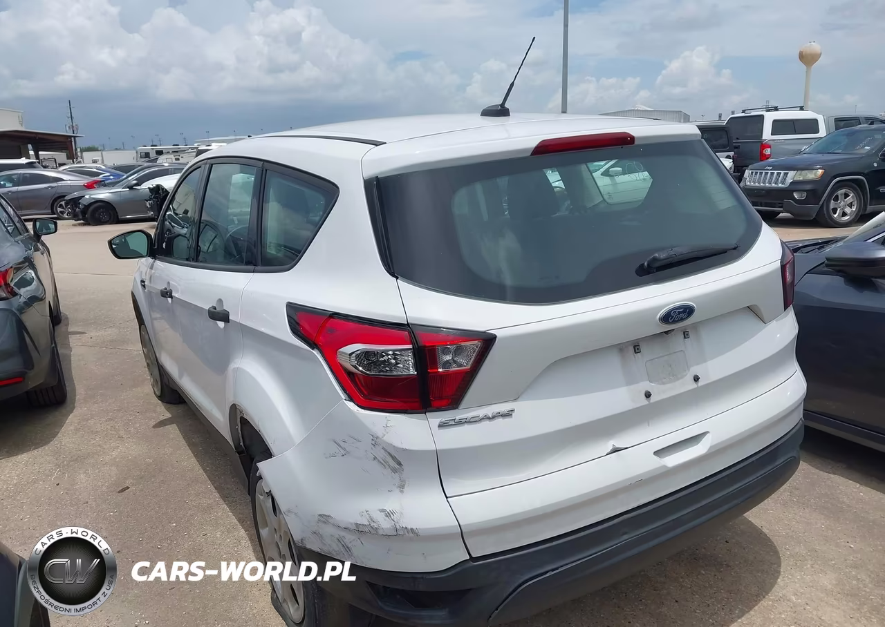 2019 Ford Escape S VIN:1FMCU0F72KUB30813 - 3