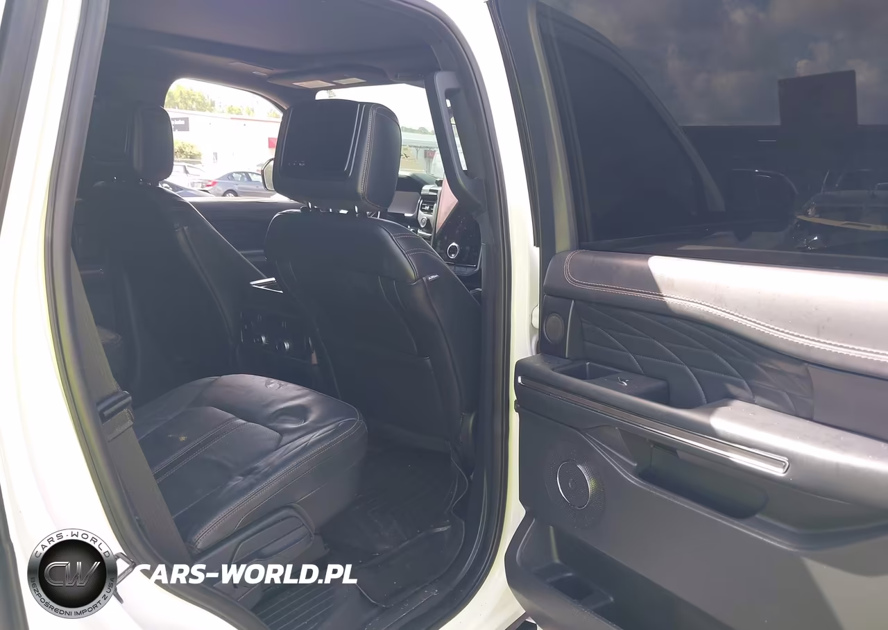 2023 Ford Expedition Platinum VIN:1FMJU1L81PEA35736 - 8