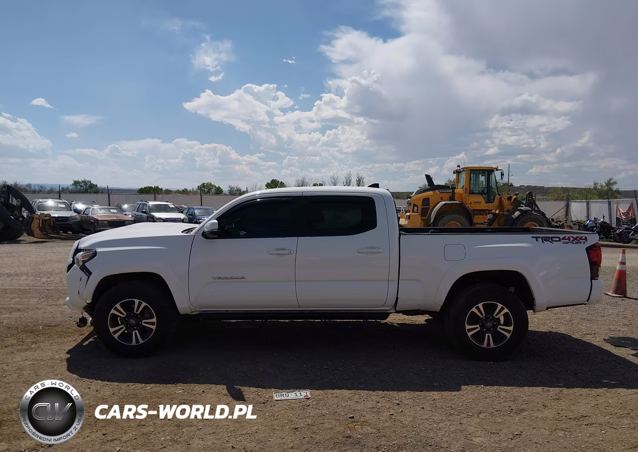 2018 Toyota Tacoma Trd Sport VIN:3TMDZ5BN4JM053988 - 14