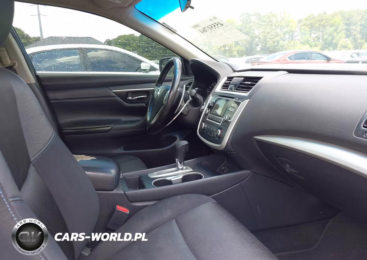 2017 Nissan Altima 2.5 Sr VIN:1N4AL3AP7HC250599 - 5