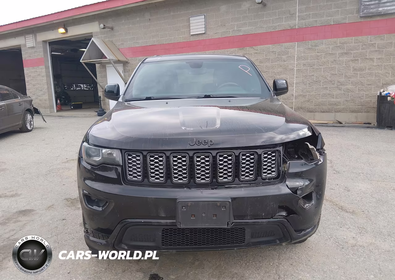2019 Jeep Grand Cherokee Altitude 4X4 VIN:1C4RJFAG4KC546885 - 12