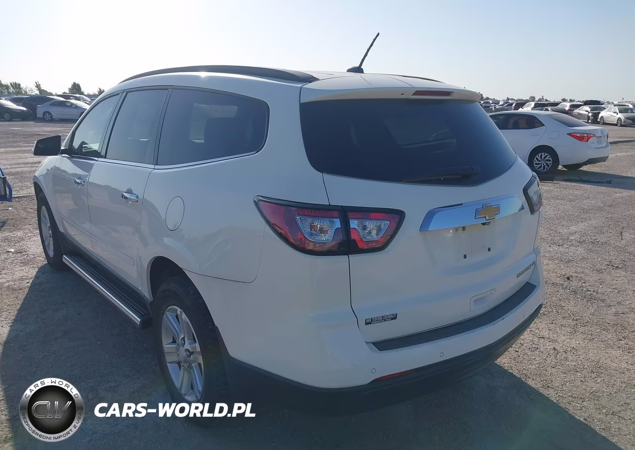 2013 Chevrolet Traverse Lt VIN:1GNKRJKDXDJ235775 - 3