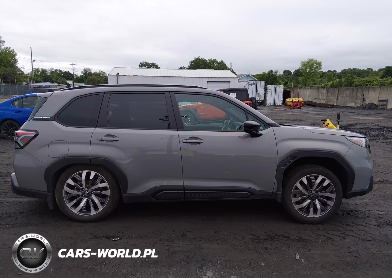 2026 Subaru Forester Touring VIN:4S4SLDT67T3005573 - 13