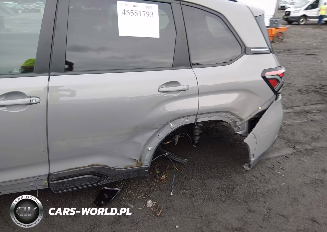 2026 Subaru Forester Touring VIN:4S4SLDT67T3005573 - 6