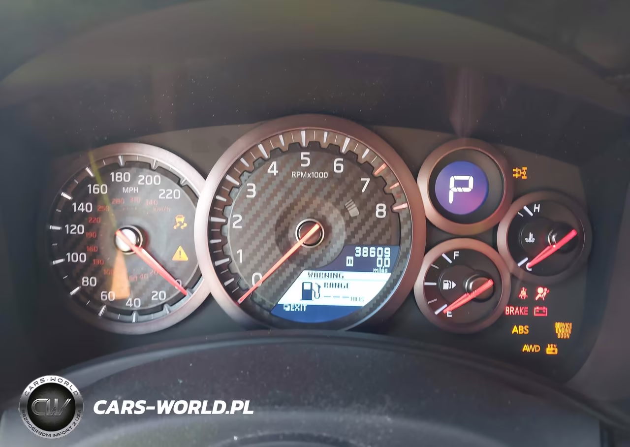 2017 Nissan Gt-R Premium VIN:JN1AR5EF6HM821163 - 7