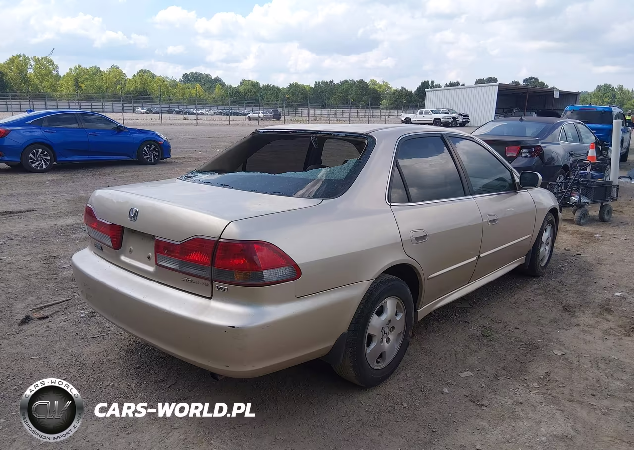 2002 Honda Accord 3.0 Ex VIN:1HGCG16592A013572 - 4