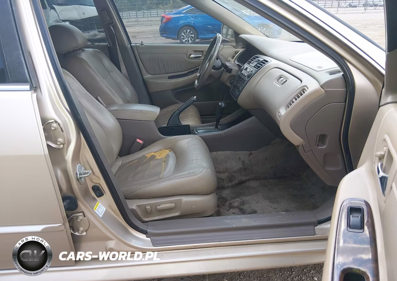 2002 Honda Accord 3.0 Ex VIN:1HGCG16592A013572 - 5