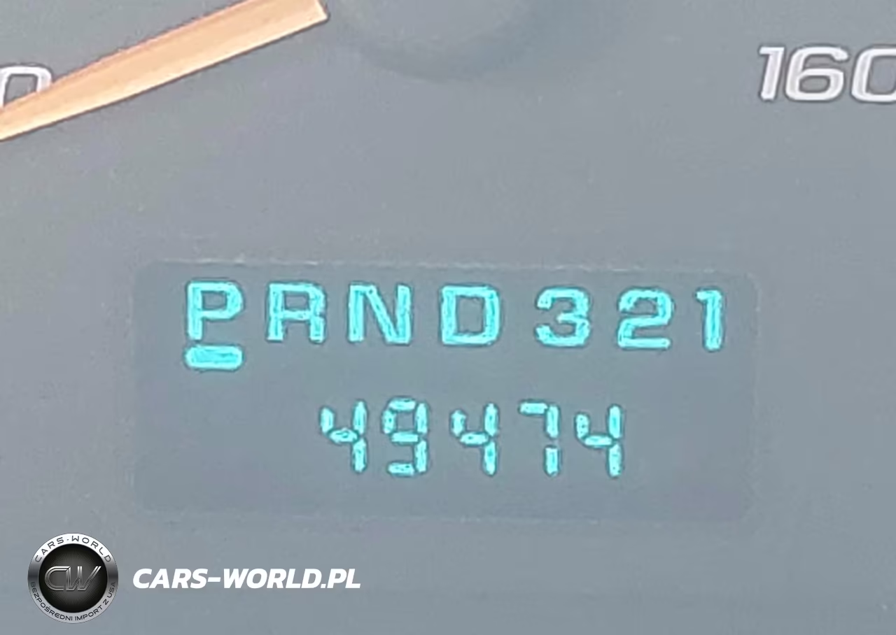 2006 Chevrolet Express Cutaway Work Van VIN:1GBJG31U361187194 - 5