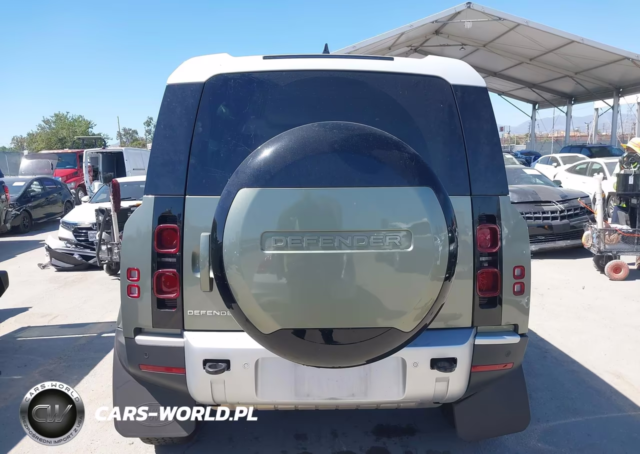 2025 Land Rover Defender 110 P300 VIN:SALEJ7EX7S2358844 - 15