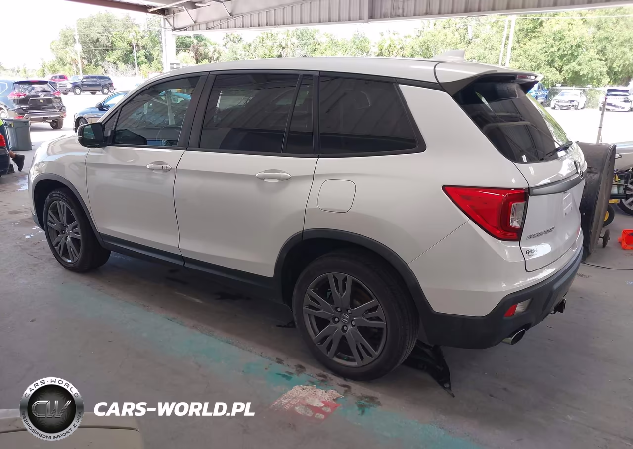 2021 Honda Passport 2Wd Ex-L VIN:5FNYF7H50MB004700 - 3