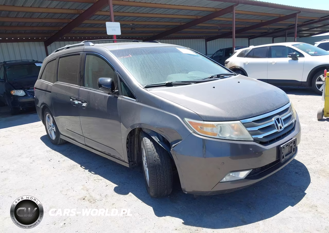 2011 Honda Odyssey Touring-Touring Elite