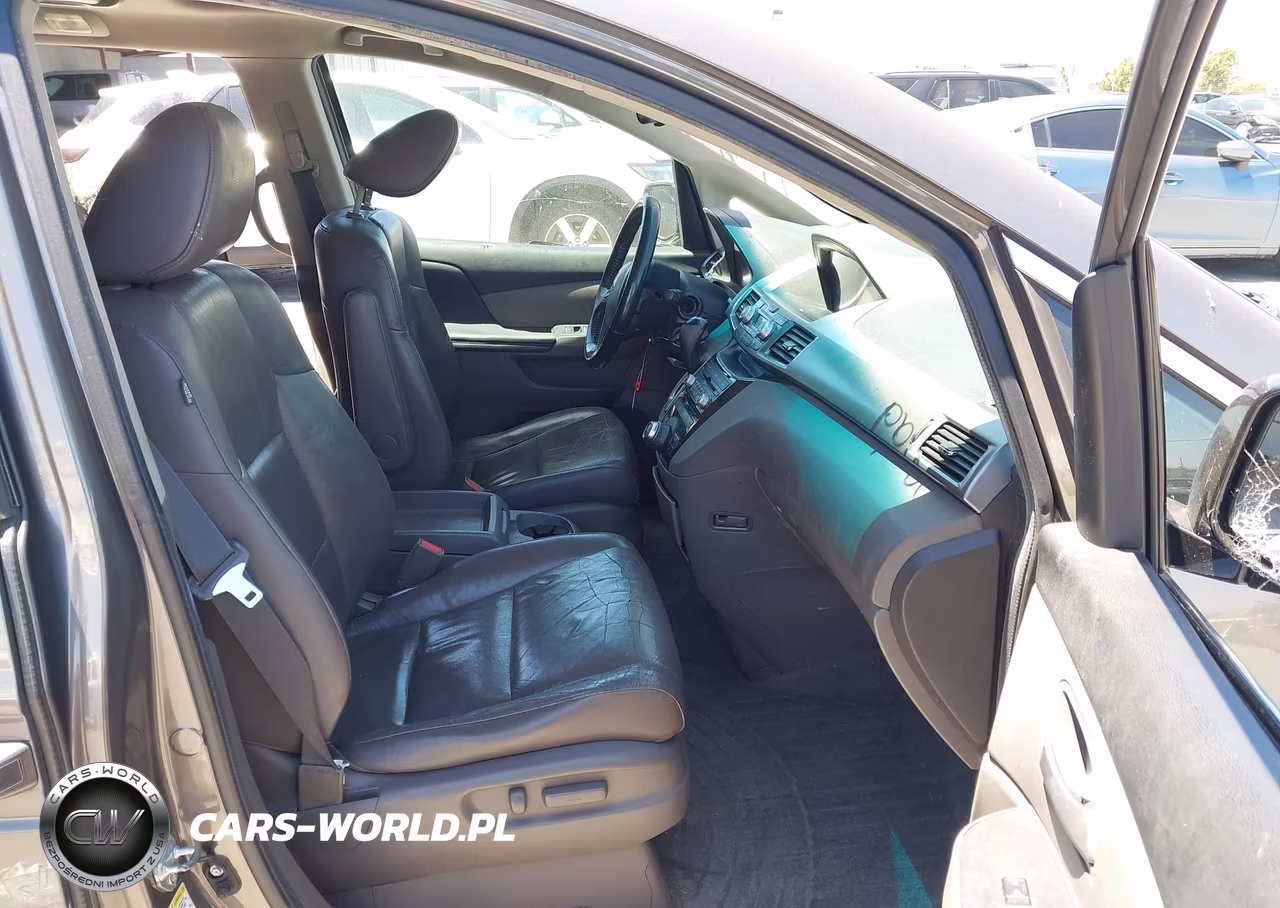 2011 Honda Odyssey Touring-Touring Elite VIN:5FNRL5H93BB056629 - 5