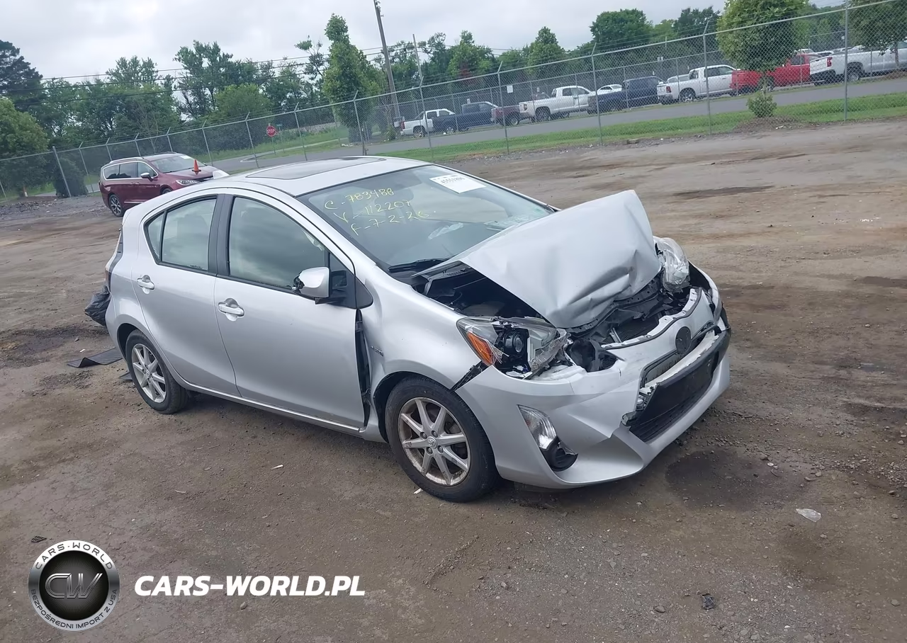 2015 Toyota Prius C Three